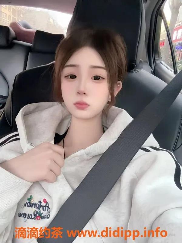 台州楼凤-义乌甜甜，167cm C+胸围，600P无套路服务