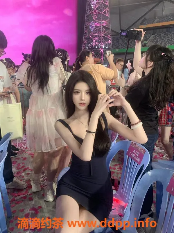 深圳楼凤-深圳叶灵儿，激情服务只需2200元