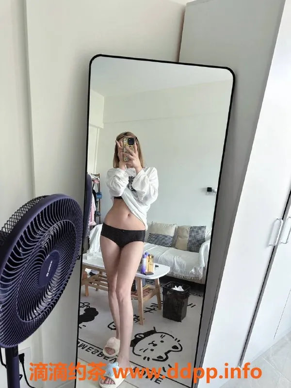 成都楼凤-成华区御姐言言，性感大长腿，亲密服务