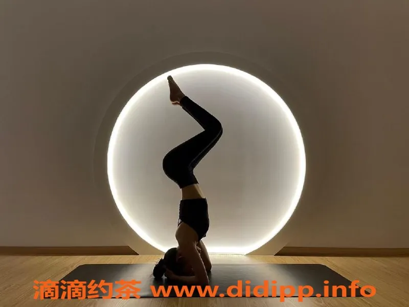 潍坊楼凤-潍坊高新区高颜值瑜伽老师，身高166，体重96