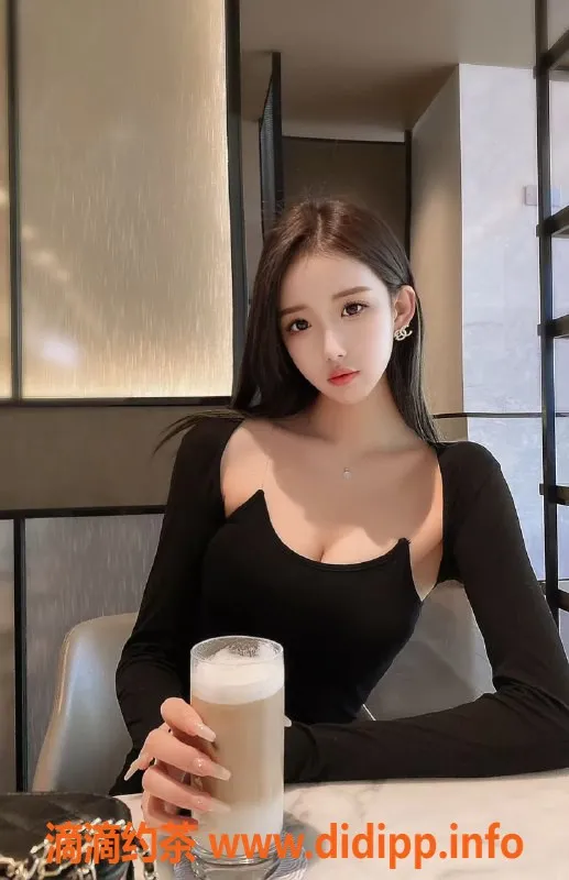 潍坊楼凤资源信息,奎文区21岁爱琳，176高100斤，工作室1000