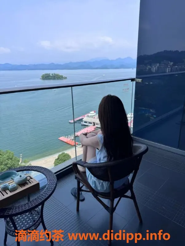 潍坊楼凤资源信息,高新区欣欣18岁，165身高，1000元服务