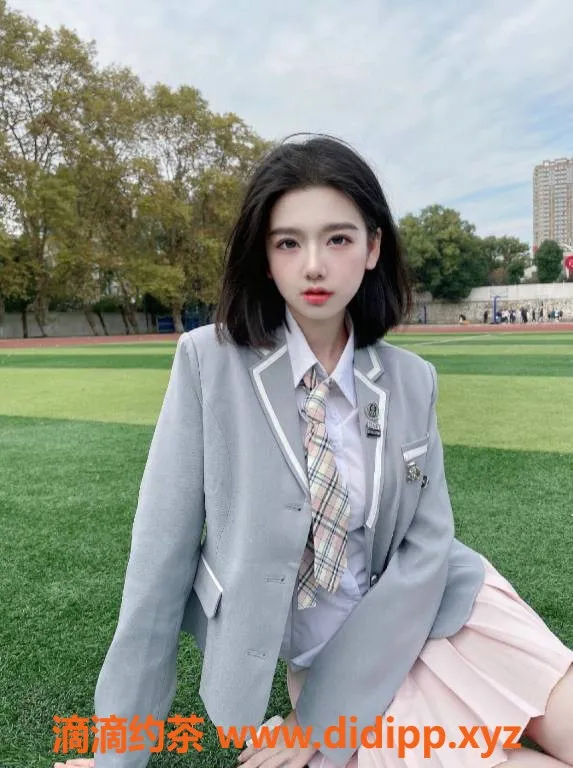 赣州楼凤-章贡超甜短发学妹蛋蛋，34C胸围，900元起服务！