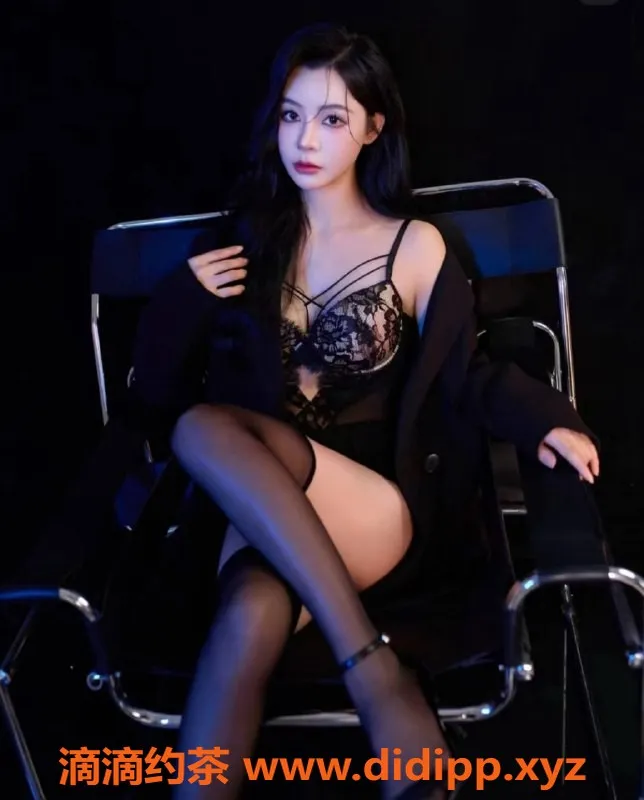 赣州楼凤-新到好茶芯茹 164cm 50kg 26岁