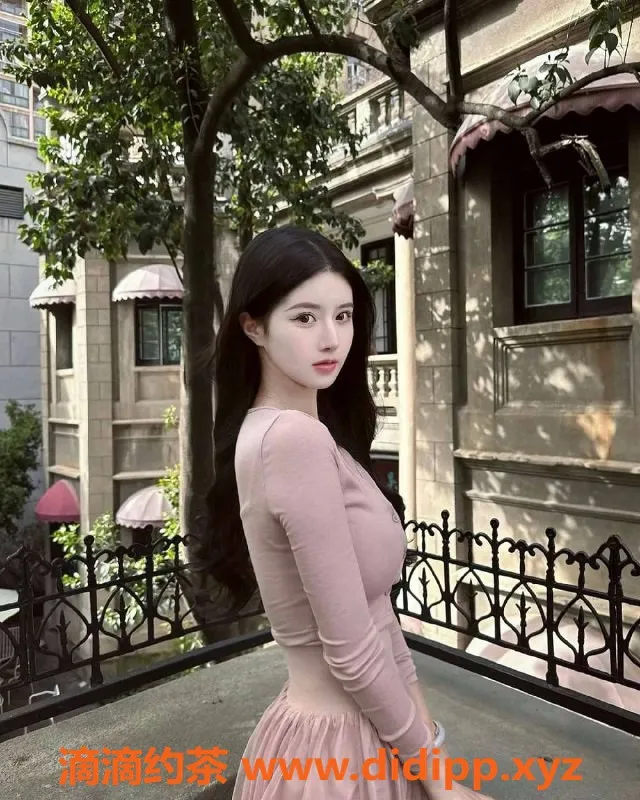 潍坊楼凤资源信息,高新区刘亦菲，168cm，90斤，22岁，1000元带工作室