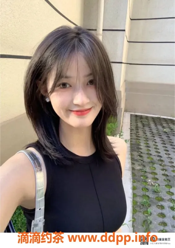 赣州楼凤-清纯小妹佩佩，166cm白嫩Skin，超听话！