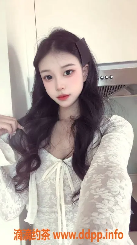 台州楼凤-台州小苏苏，19岁168cm，600P起体验