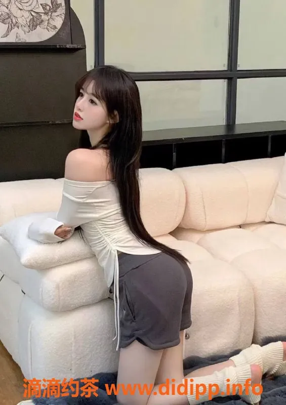 赣州楼凤-章贡娜拉 | 165cm 49kg 清纯女神服务全体验