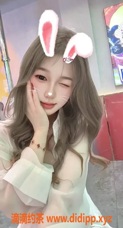 赣州上门服务-章贡派派，166cm 36C 超嫩美眉，服务超赞