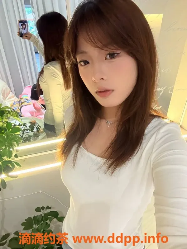 台州楼凤-台州小可儿，18岁，162cm，45kg无套路服务