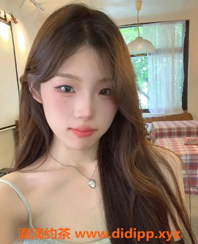 赣州楼凤资源信息,章贡清纯女神奈伊，170cm/55kg/36D，课费800元起