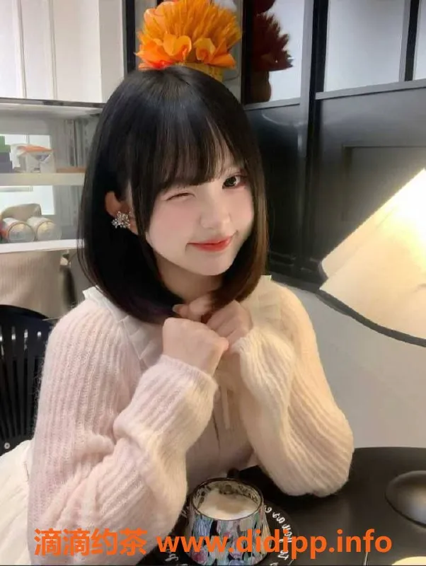 赣州楼凤-章贡新上02年樱桃小可爱，162cm 47kg