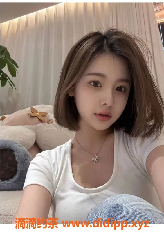 赣州楼凤-极品女神妙妙，168cm身高，42kg重，超值体验