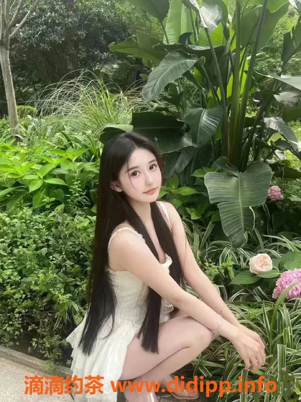 赣州楼凤-青春靓丽护士薯条 165cm 50kg 返场热荐