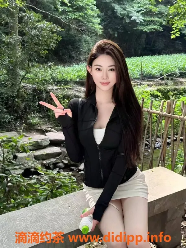 台州楼凤资源信息,义乌23岁平面模特，身高170cm，600元品茶服务