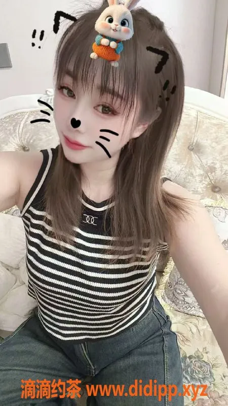 广州楼凤-白云梅花园新人甜甜，25岁166cm 34D热情服务