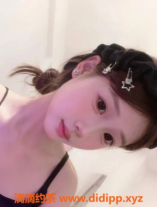 台州楼凤资源信息,台州路桥媛媛18岁，160cm，95斤，胸围C+