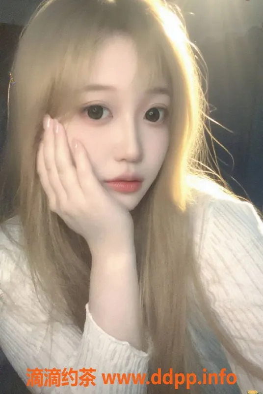 郑州楼凤资源信息,金水区20岁酱酱，164cm天然C，价格优！