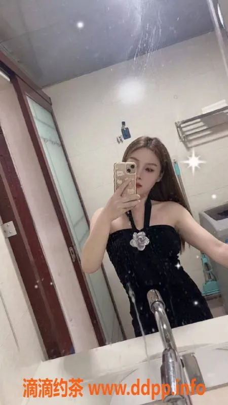 北京楼凤-朝阳青年路诗文，99年年龄，162cm肤白颜值高