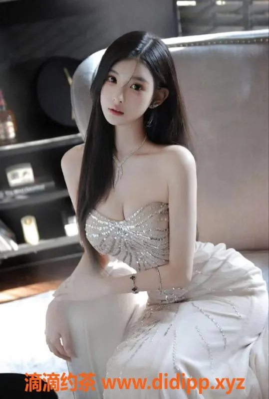 赣州楼凤-章贡混血露娜，168cm，48kg，热情服务等你体验