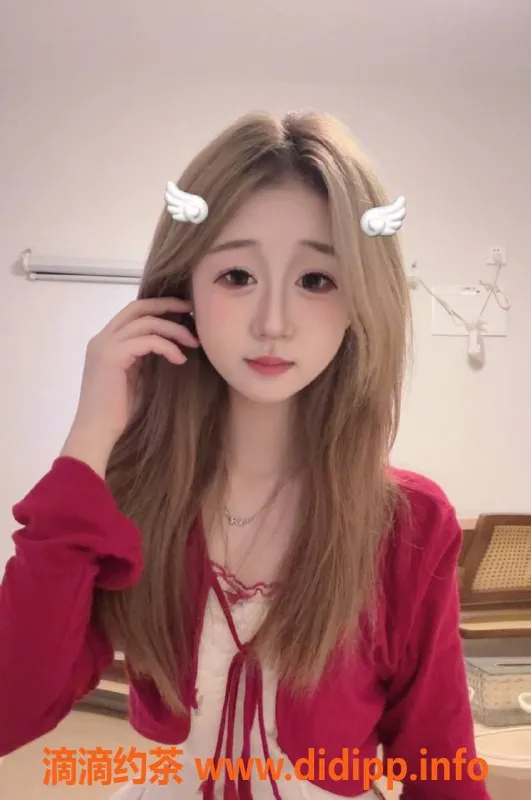 成都楼凤资源信息,成华区小福云，白皙嫩妹，颜值超高！