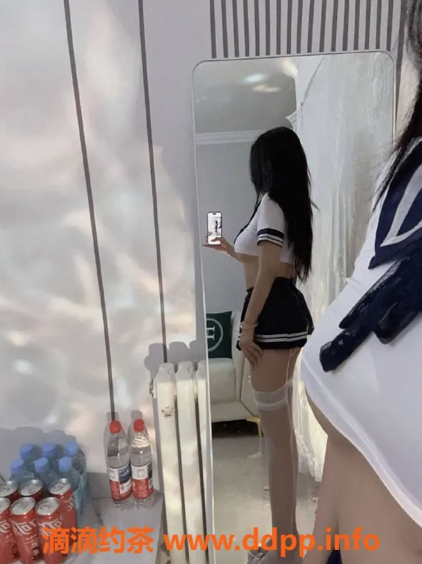 北京楼凤-丰台彦希，嫩妹清纯系，1000P服务