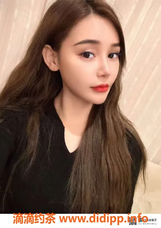 赣州楼凤-果果，18岁，166cm，43kg，皮肤白嫩，超好服务