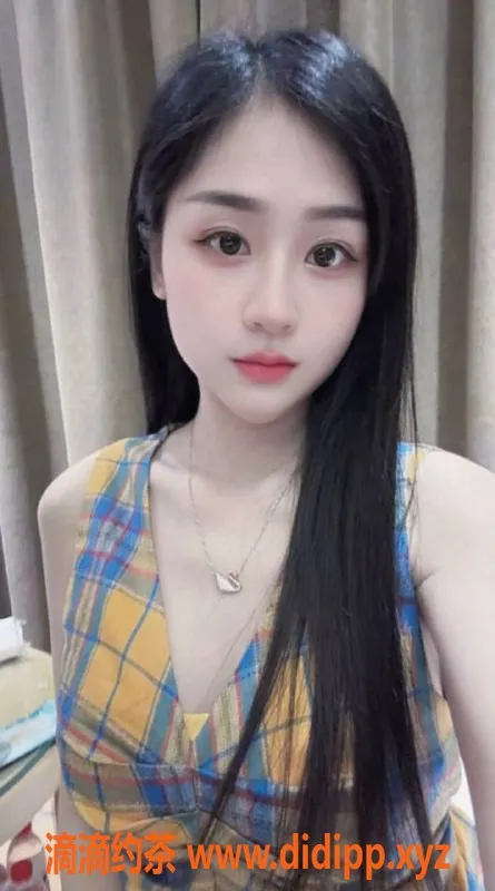 赣州楼凤-章贡甜心，163cm白皙美少女，800元起