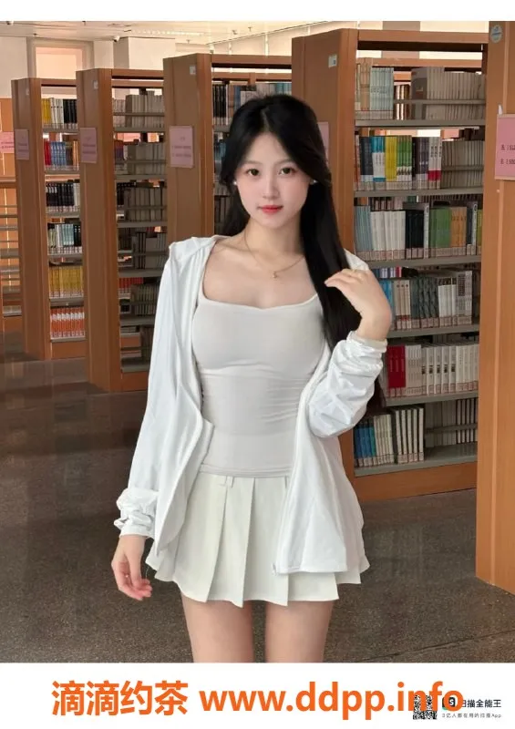 赣州楼凤资源信息,18岁波霸菜菜，身高165cm，价格700p