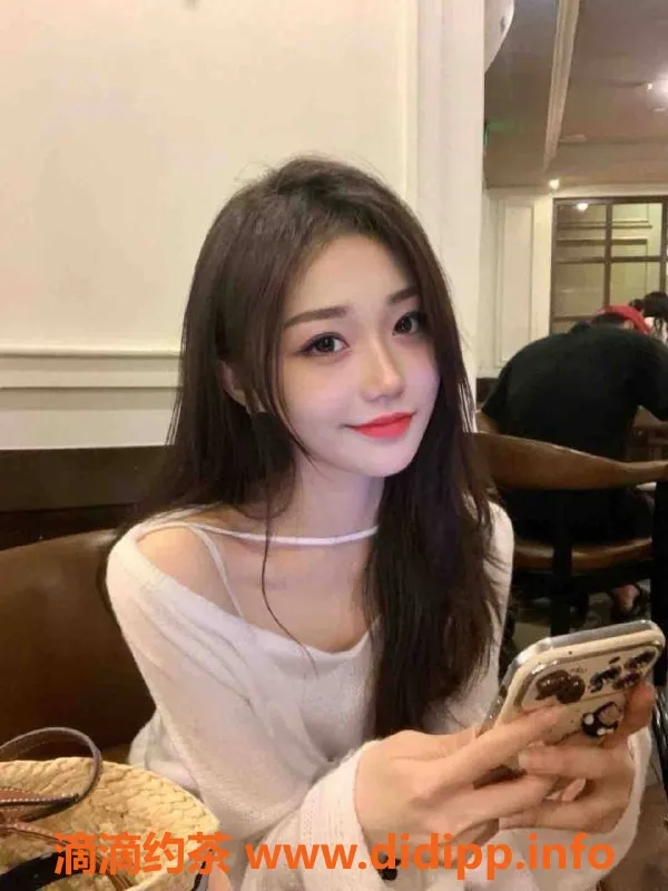 乌鲁木齐外围-乌市纯欲小兮 170高90斤 3000元起