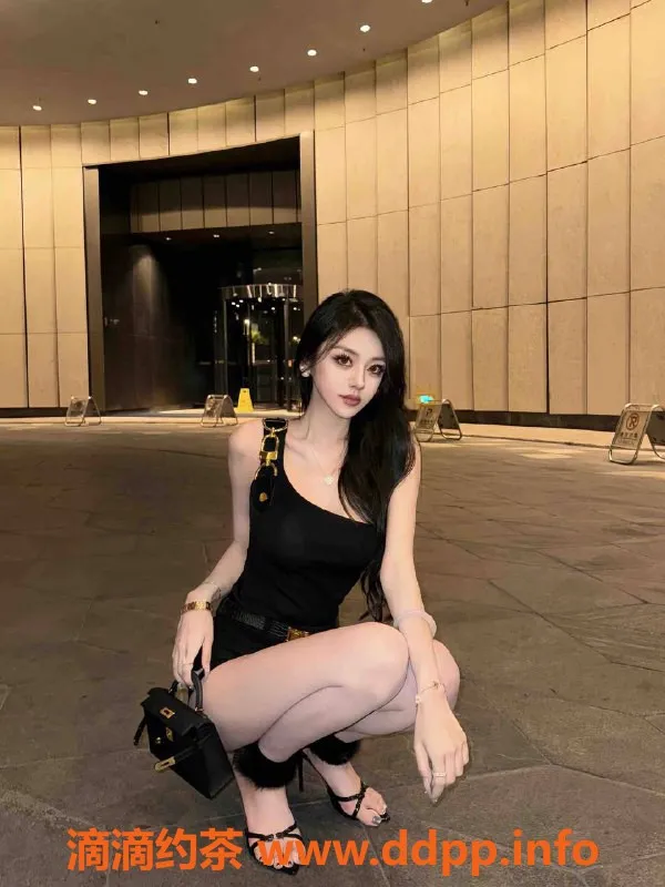 乌鲁木齐外围-乌市高素质美女173cm C杯，超紧致服务3000起