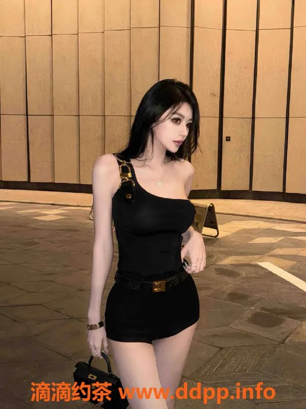 乌鲁木齐外围-乌市高素质美女173cm C杯，超紧致服务3000起