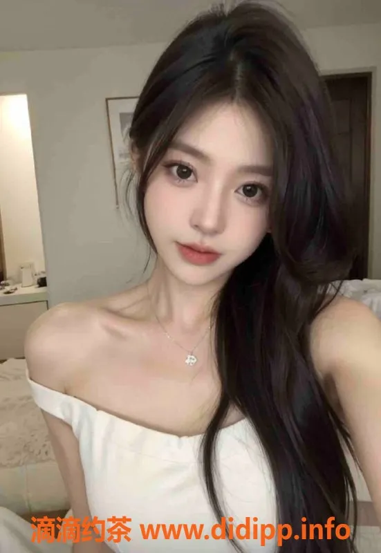 乌鲁木齐外围-乌市迷人苏苏，168CM天然E罩杯，3000起