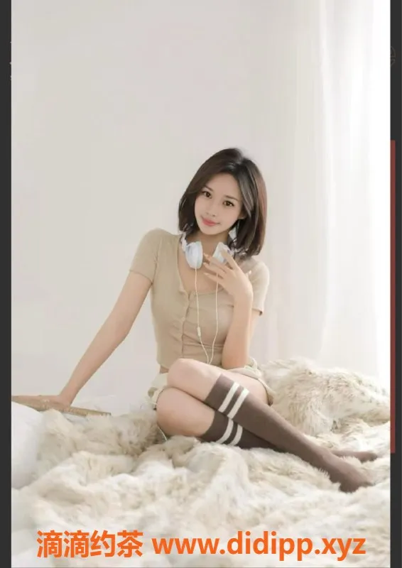 赣州楼凤-小蜜蜂 163cm 34C 高颜值陪浴服务