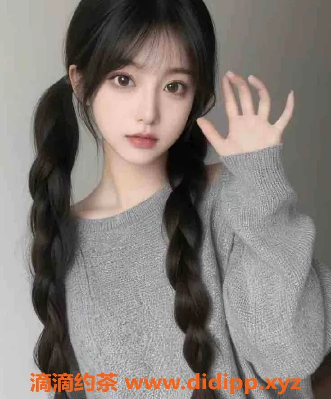 乌鲁木齐外围-乌市白小纯，身高168，价格3000元起