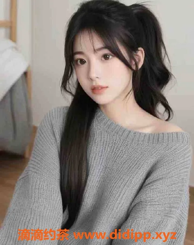 乌鲁木齐外围-乌市白小纯，身高168，价格3000元起