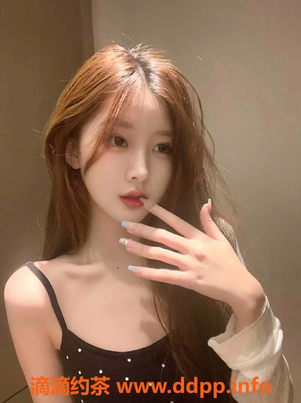 乌鲁木齐外围-乌市168D童颜肉欲小姐姐 学生兼职服务