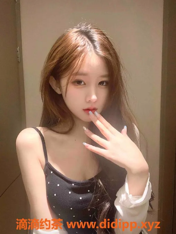 乌鲁木齐外围-乌市168D童颜肉欲小姐姐 学生兼职服务