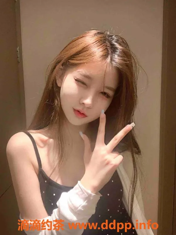 乌鲁木齐外围-乌市168D童颜肉欲小姐姐 学生兼职服务