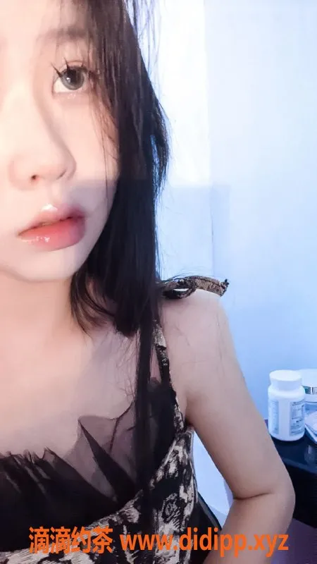 长沙楼凤资源信息,星沙小金，163cm 19岁 36B 服务优质