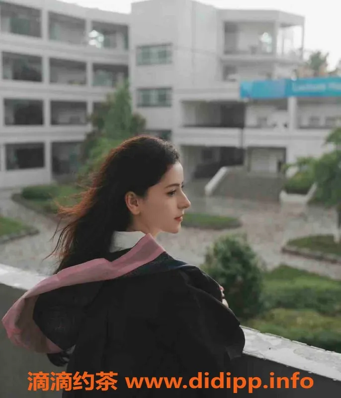 乌鲁木齐外围资源信息,乌市165维吾尔族妹子，3000元起服务