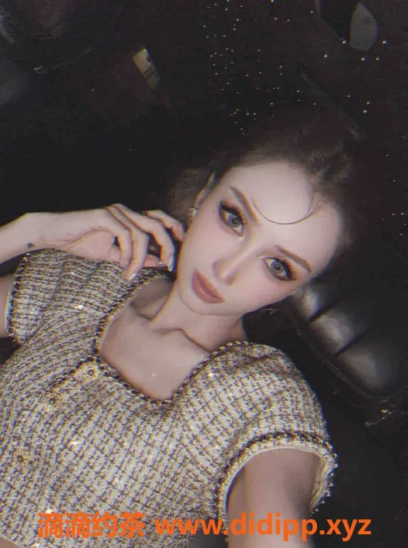 乌鲁木齐外围-乌市25岁大圈妹子，165高45重，3000起