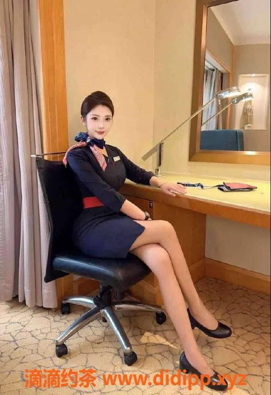 烟台上门服务-新人空姐多多，175cm上门服务，价格8⃣️起