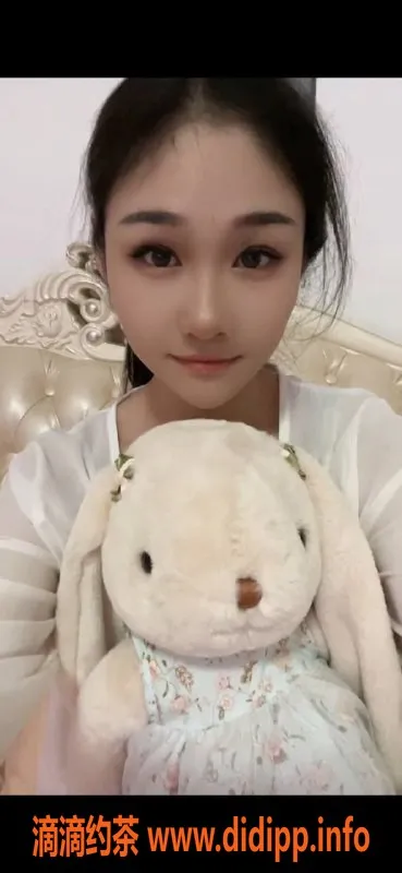 南昌楼凤-西湖区小迪，24岁身高163cm，45kg，服务超好