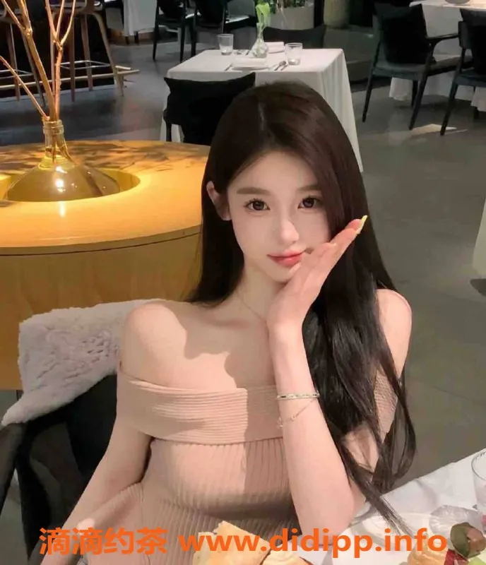 乌鲁木齐外围-乌市大圈妹子，170CM温婉D罩杯，3000元起