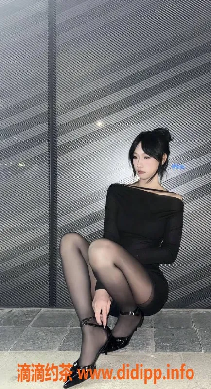 嘉兴楼凤-湖州糖糖，青春活力的19岁大学生