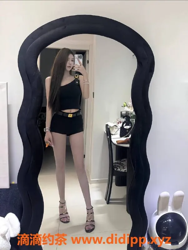 嘉兴楼凤-嘉兴草莓，身高174，体重90的完美模特