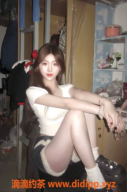 嘉兴楼凤资源信息,梦玲，嘉兴幼师，166身高肌肤白皙，服务甜美