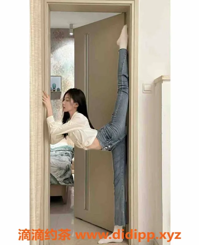 乌鲁木齐外围-乌市168身高D妹子，态度极佳，3000元起