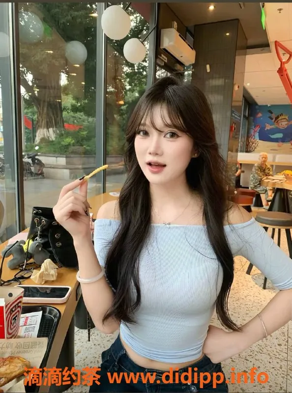 赣州楼凤资源信息,赣州木子，165cm呆萌可爱 C➕服务等你体验